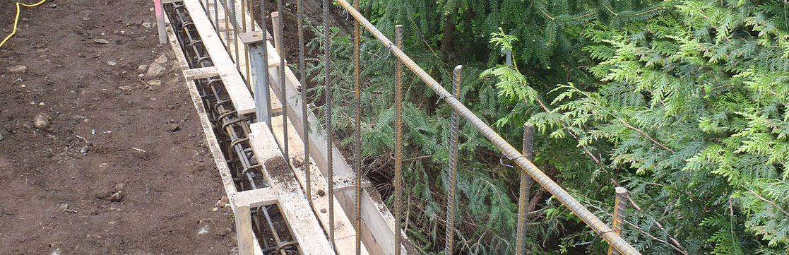 HELICAL PILE SUPPORTED RETAINING WALL WEST VANCOUVER